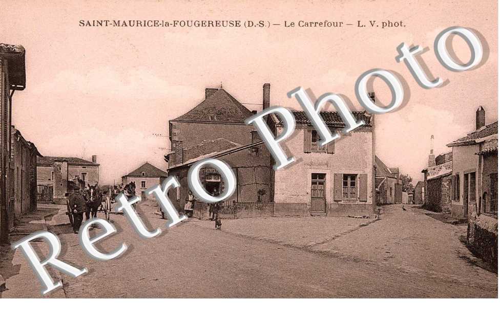 LE CARREFOUR