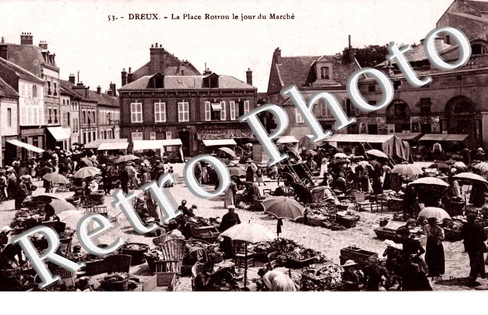 la place rotrou le jour du marche