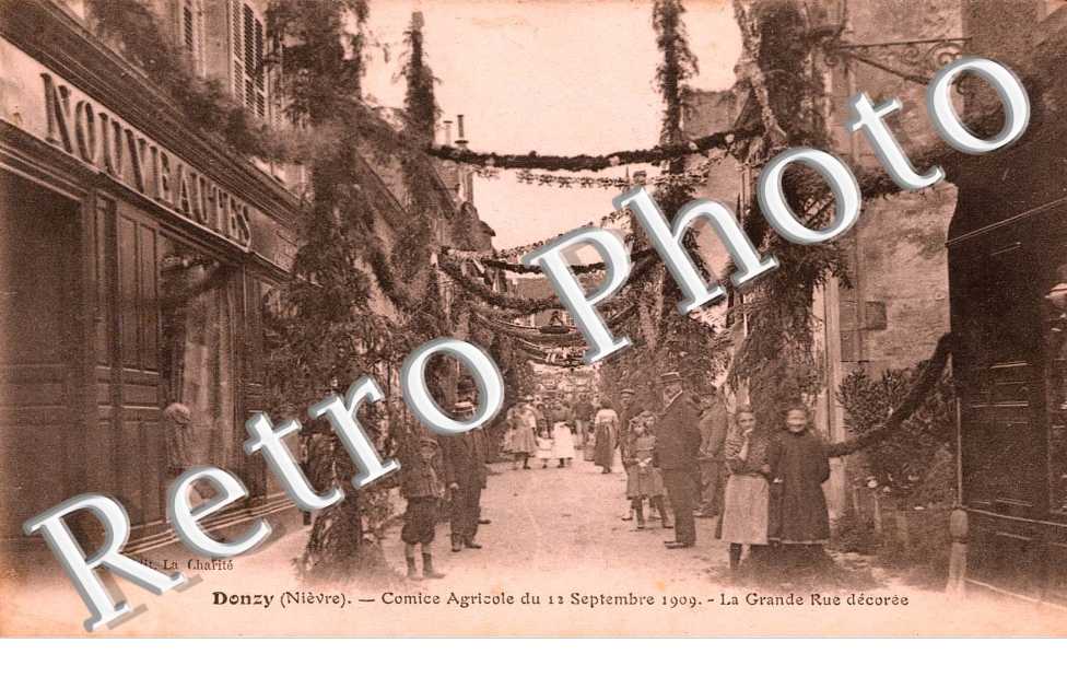 Comice Agricole du 12 sept 1909 - la gde rue decoree