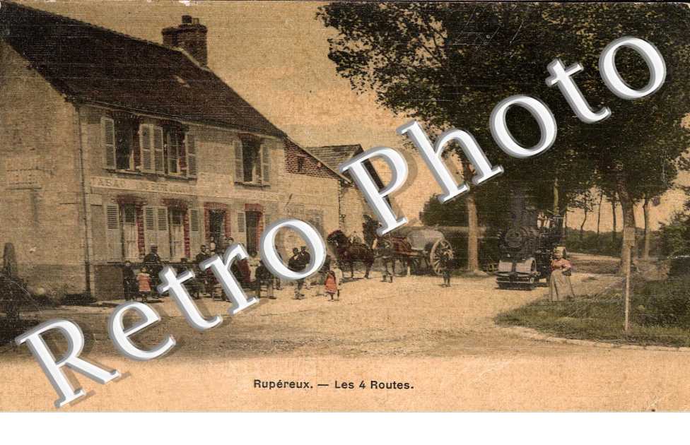 LES QUATRE ROUTES