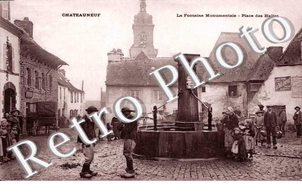 La fontaine monumentale - Place des halles