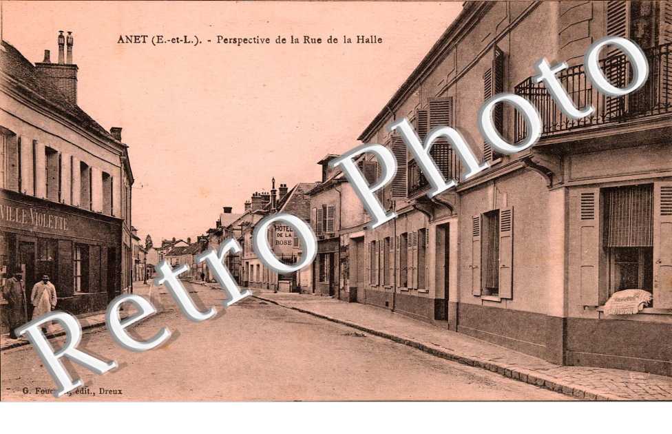 Perspective de la rue de la halle