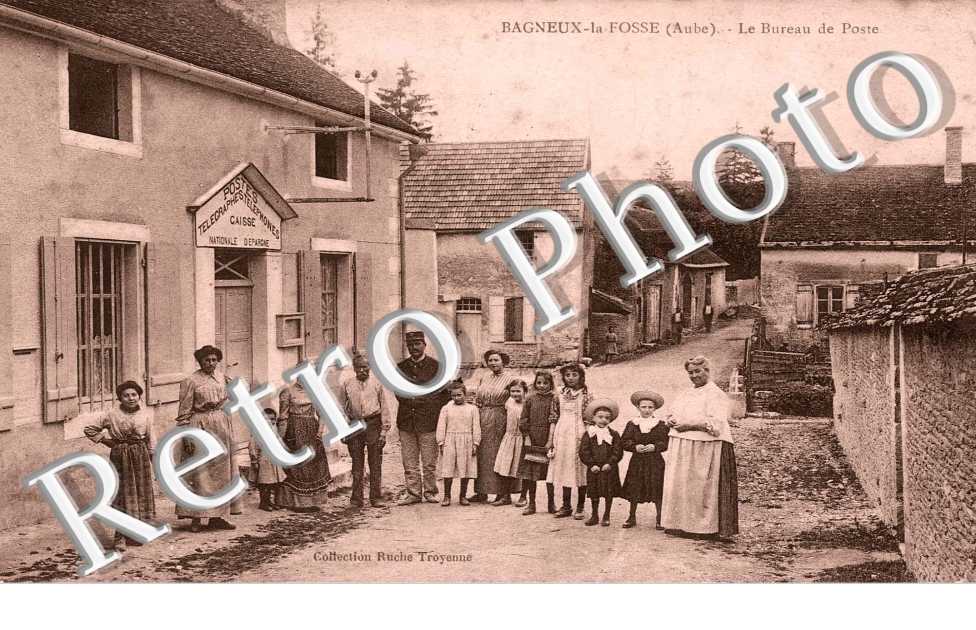 Le Bureau de Poste