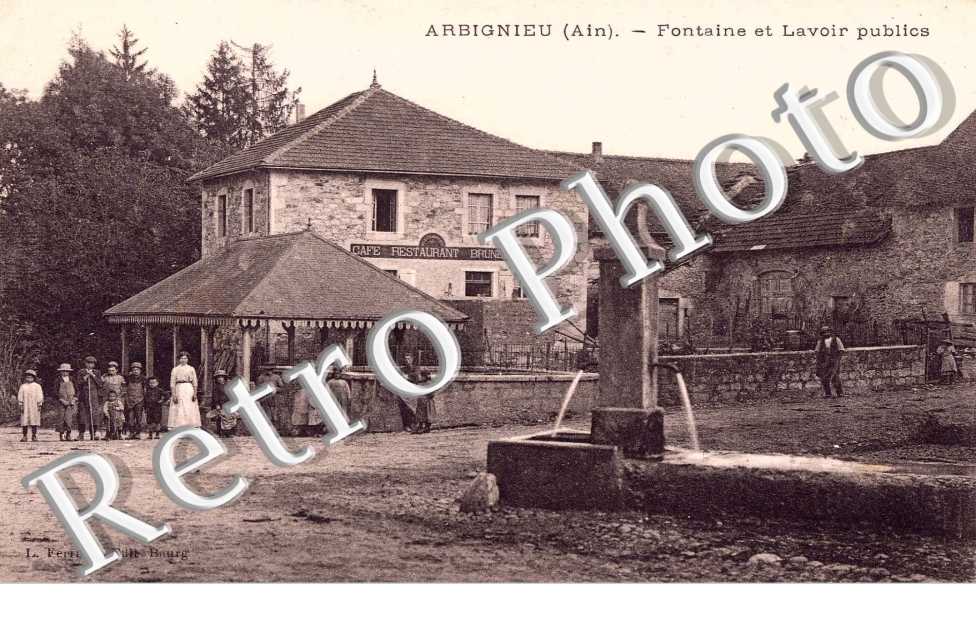 Fontaine et Lavoir Publics