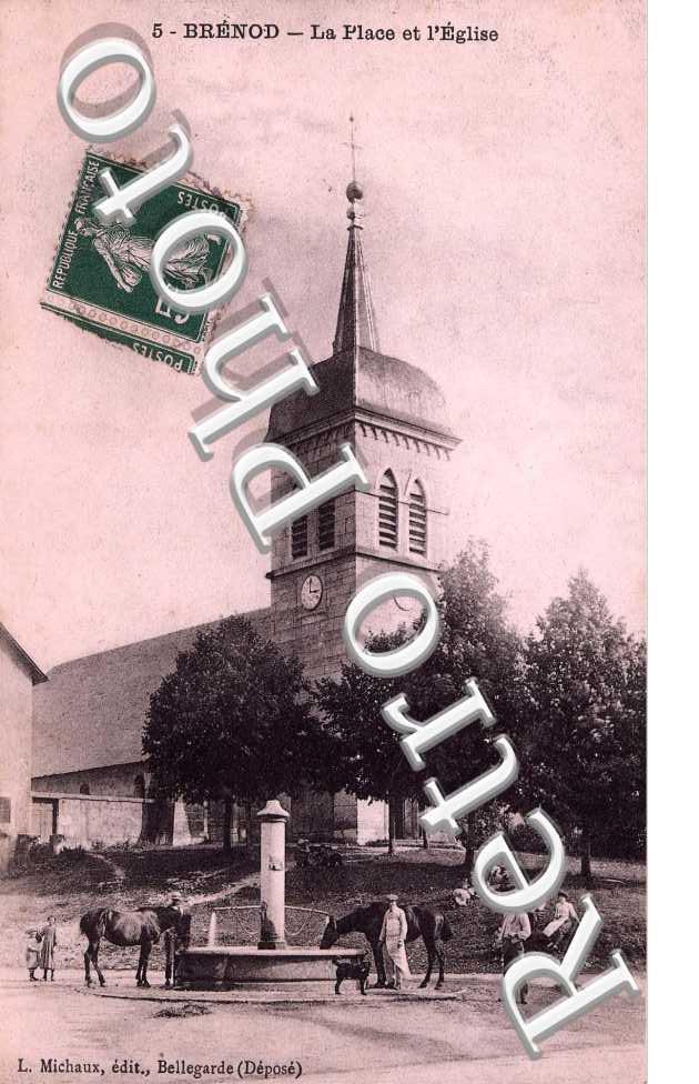 La place et l'eglise
