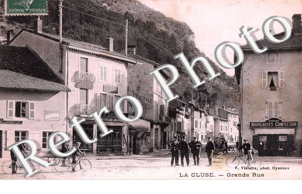 LA CLUSE. grande rue
