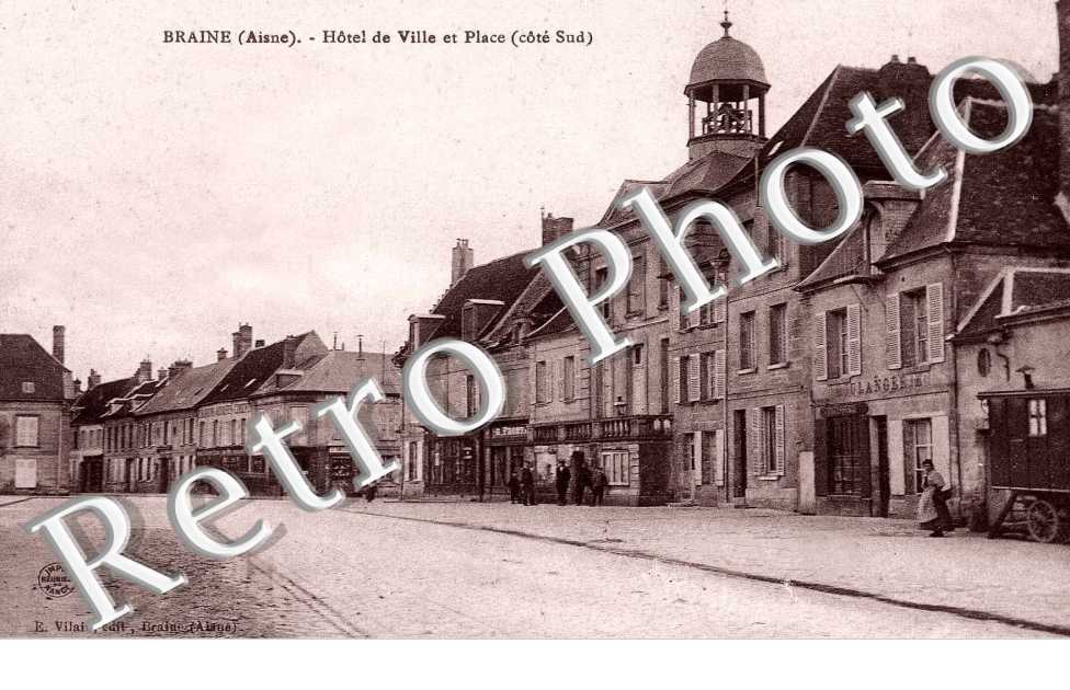 Hotel de ville et place