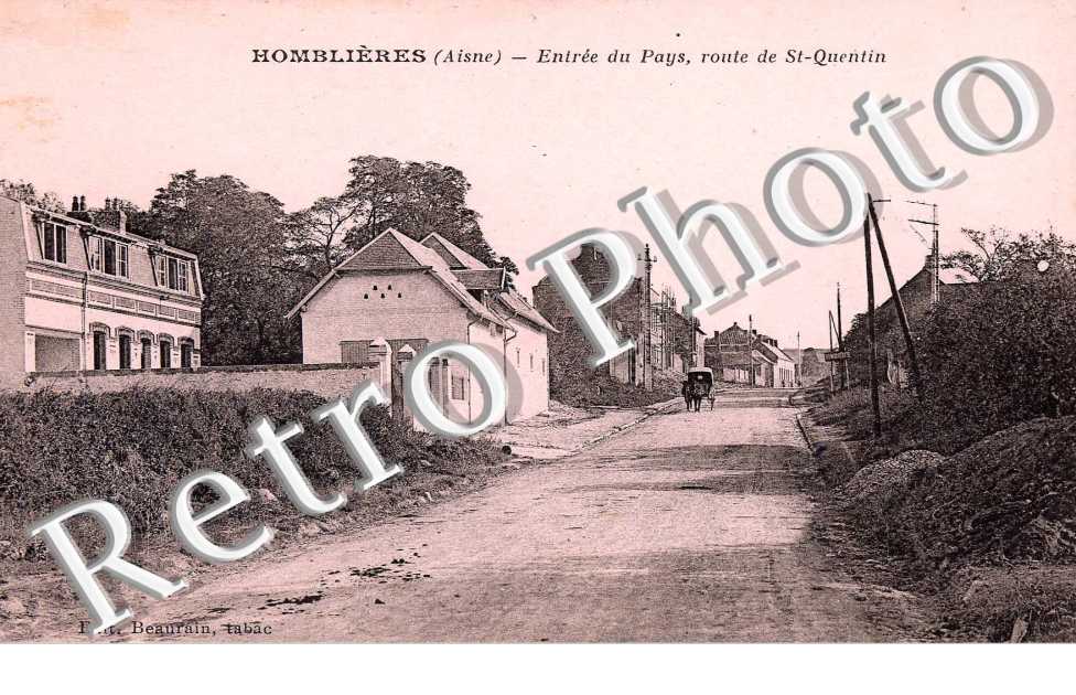 entree du pays , route de Saint Quentin