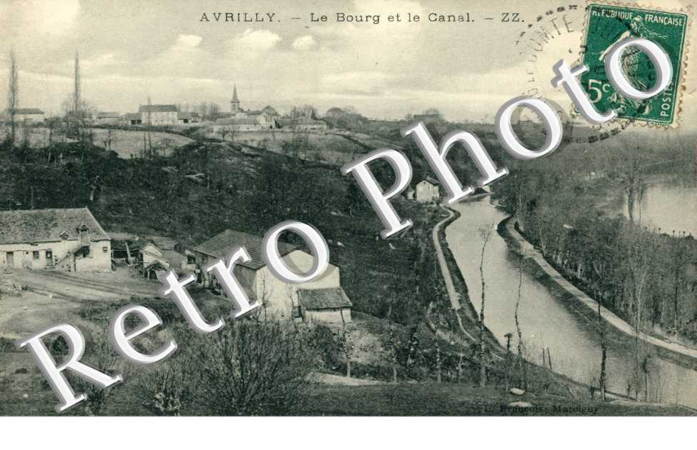 Le Bourg et le Canal
