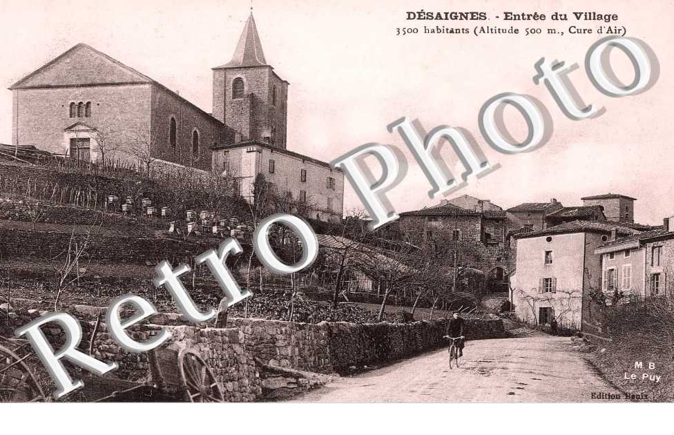 entree du village