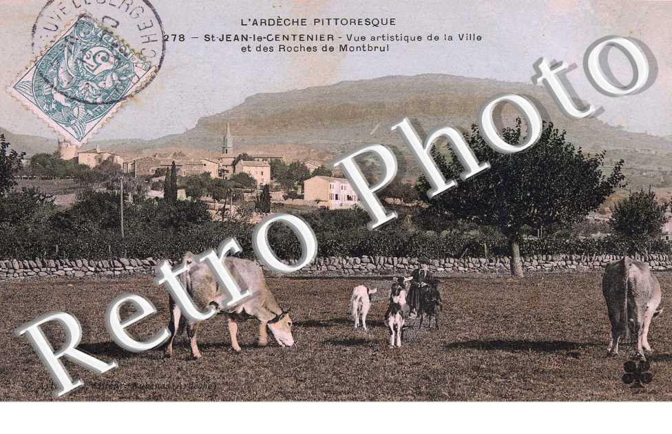 Vue artistique de la ville et des roches de Montbrul
