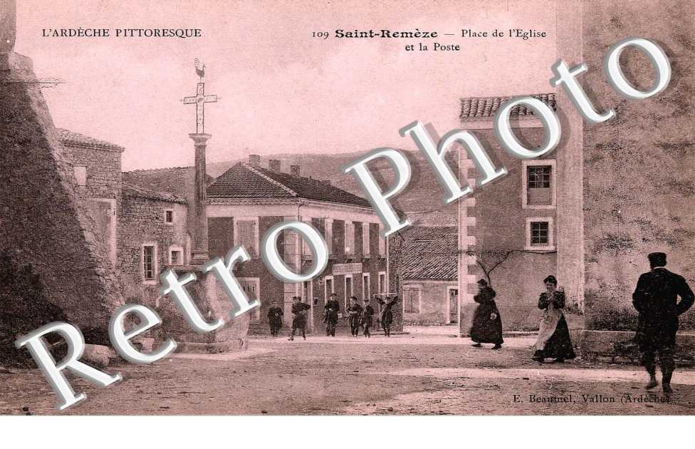 Place de l'eglise et la poste