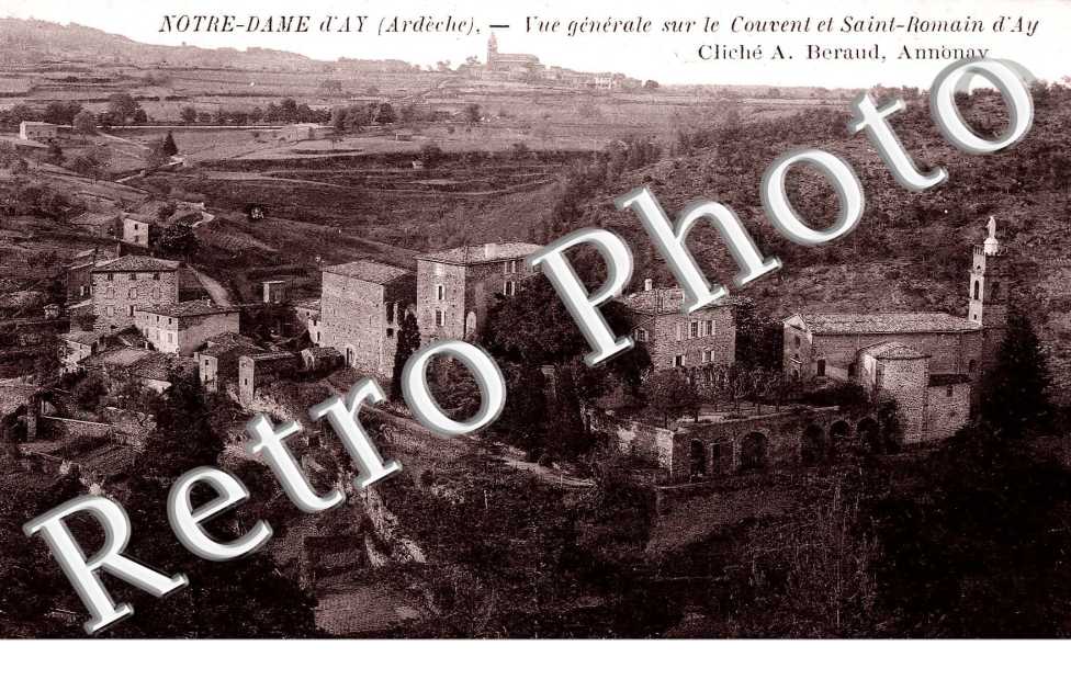 Vue generale sur le couvent de Saint Romain d'Ay