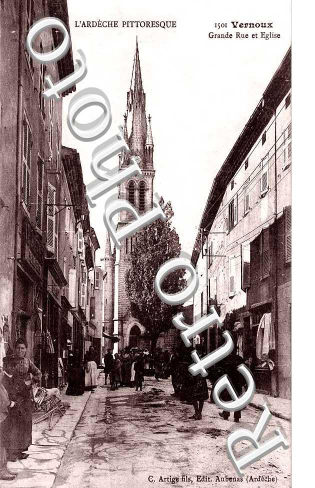 Grande rue et eglise