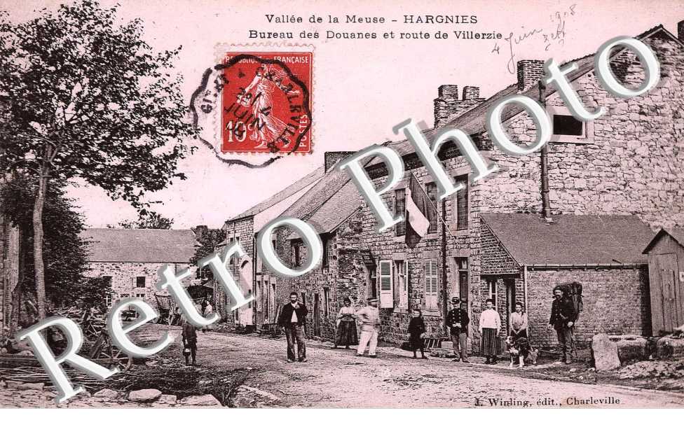 bureau des douanes et route de Villerzie