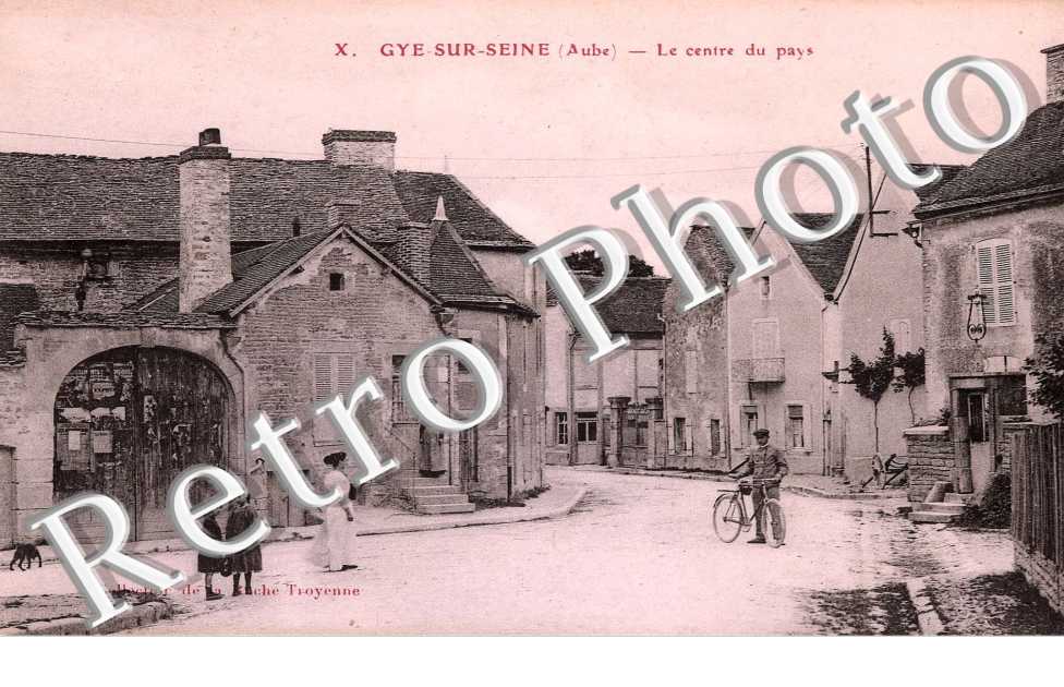 LE CENTRE DU PAYS