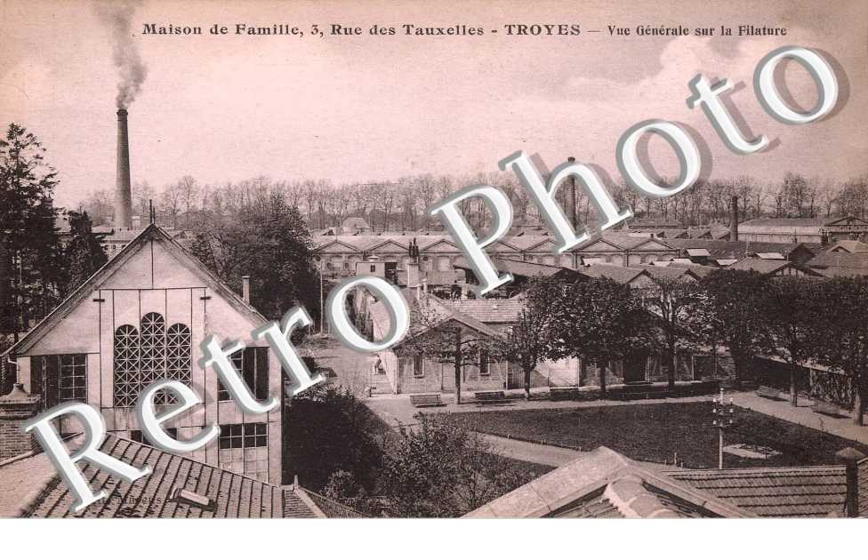 MAISON DE FAMILLE-3 RUE DES TAUXELLES-VUE GENERALE