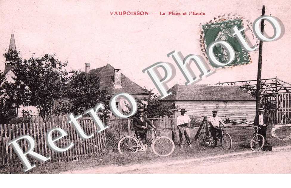 La Place et l'Ecole