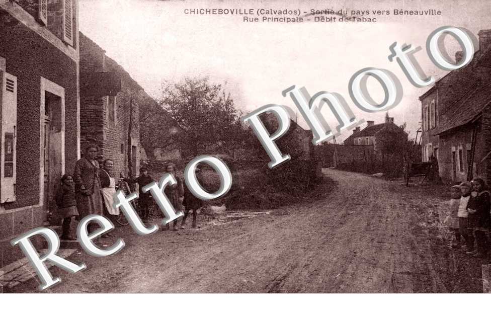 sortie du pays vers Beneauville, rue principale, debit de tabac