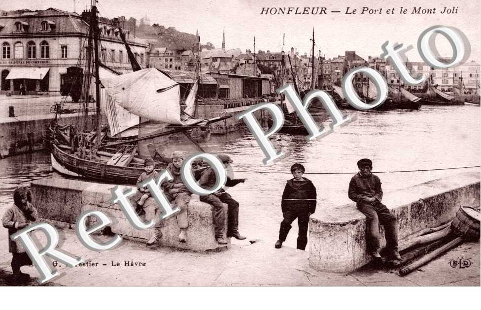le port et le Mont Joli