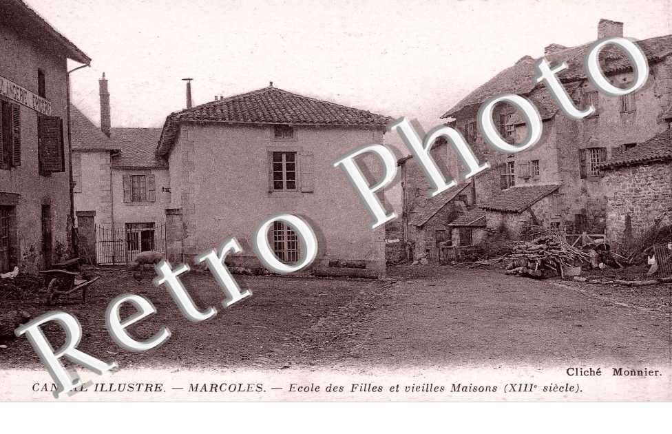 Ecole des filles et vieilles maisons