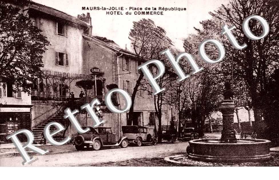 place de la republique hotel du commerce