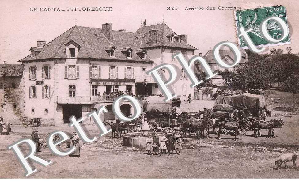 ARRIVEE DES COURRIERS