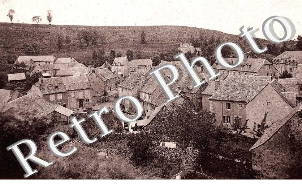 Vue d'ensemble du haut du bourg