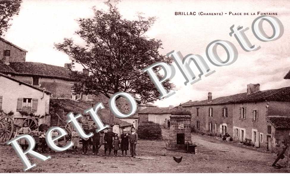 PLACE DE LA FONTAINE