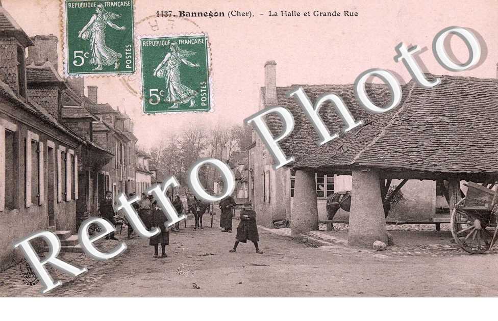 la halle et Grande Rue