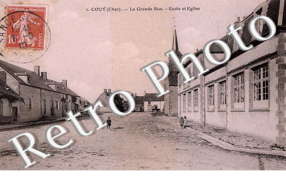 LA GRANDE RUE ECOLE ET EGLISE
