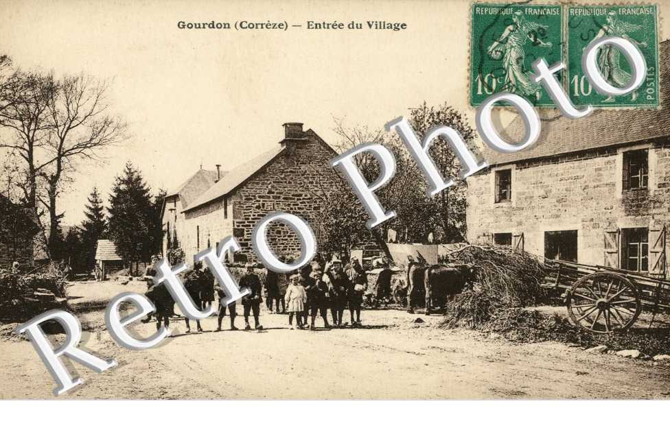 Entrée du Village
