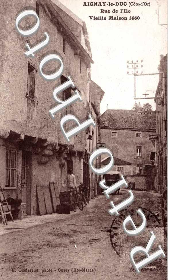 rue de l'Ile, vieille maison 1660