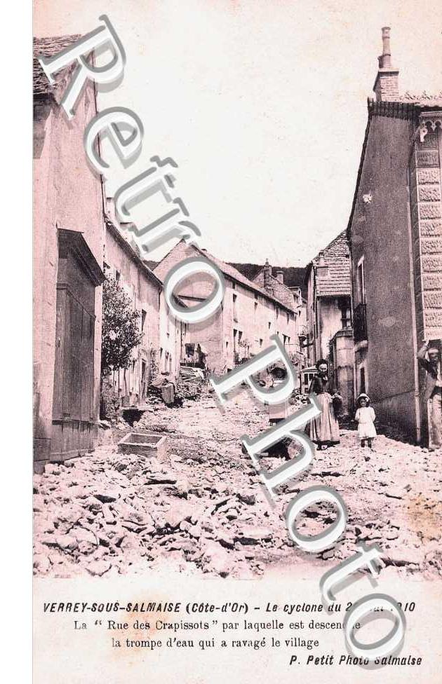 le cyclone du 20 mai 2010, la rue des Crapissots