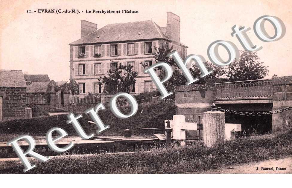 le presbytere et l'ecluse