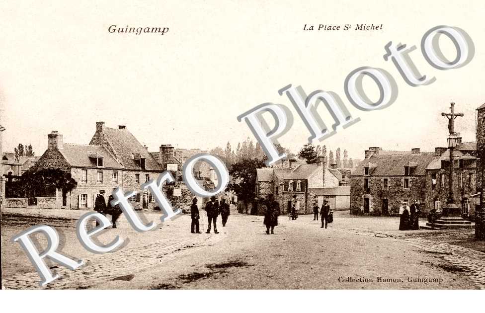 LA PLACE ST MICHEL