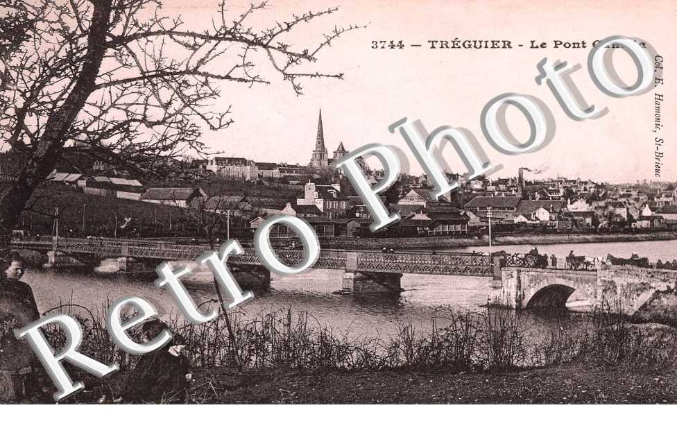 LE PONT CANADA
