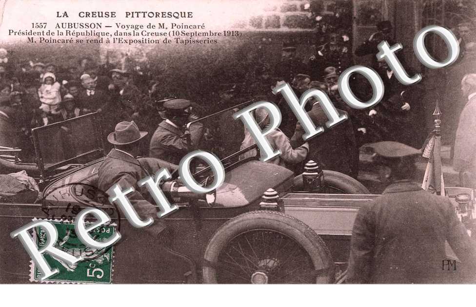 voyage de M. Poincare à l'exposition de  tapisseries
