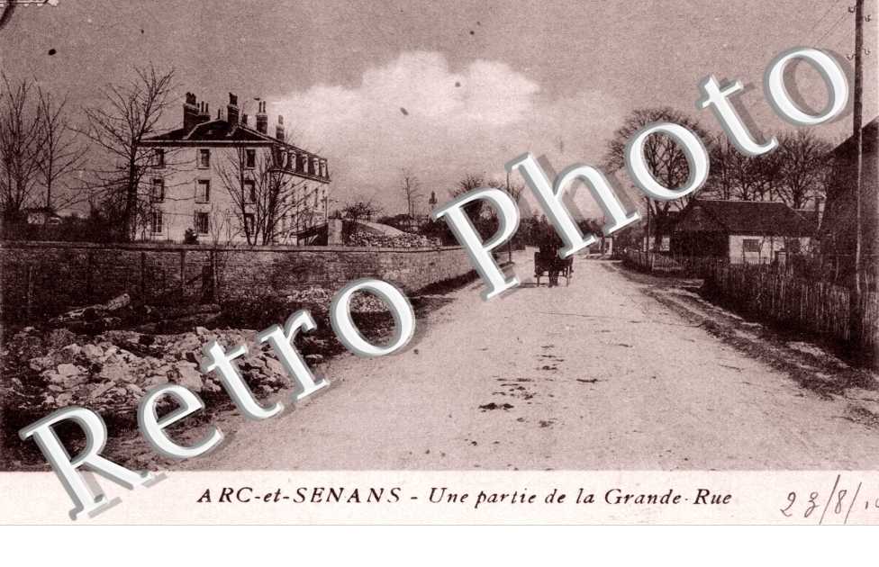 une partie de la grande rue