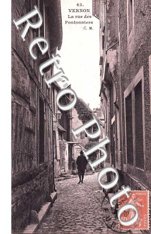 La rue des Pontonniers