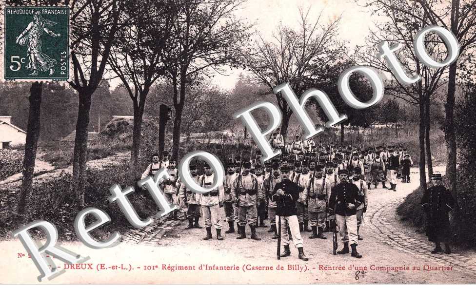 101 ème regiment d'infanterie (caserne de billy) rentree d'une compagnie au quartier