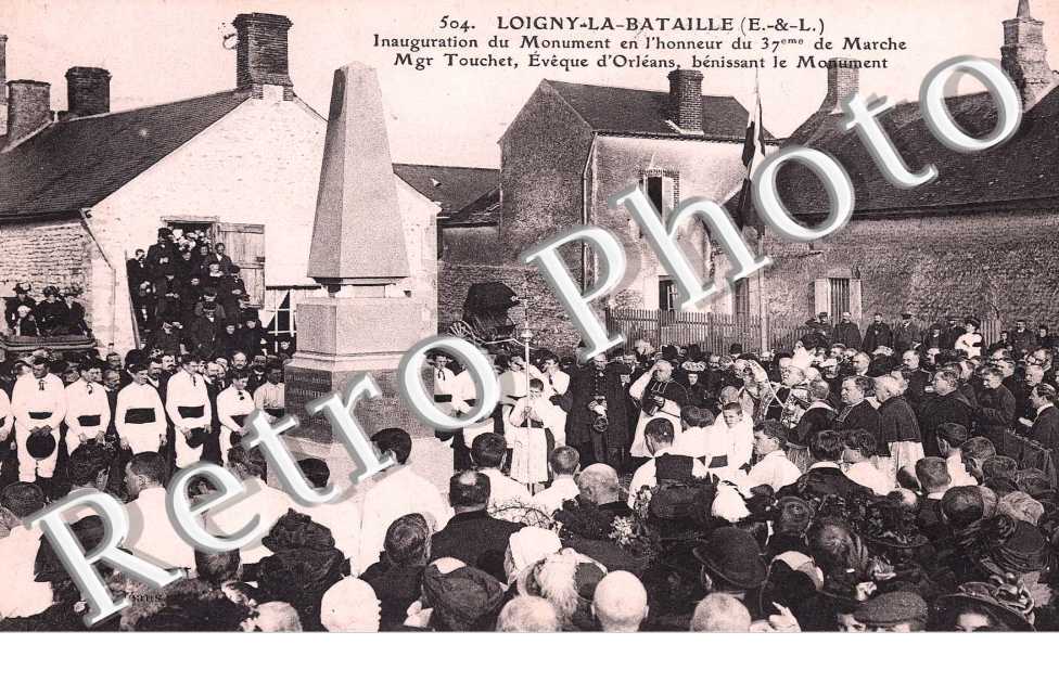 inauguration du monument en l'honneur du 37eme de marche Mgr Touchet, eveque d'Orleans