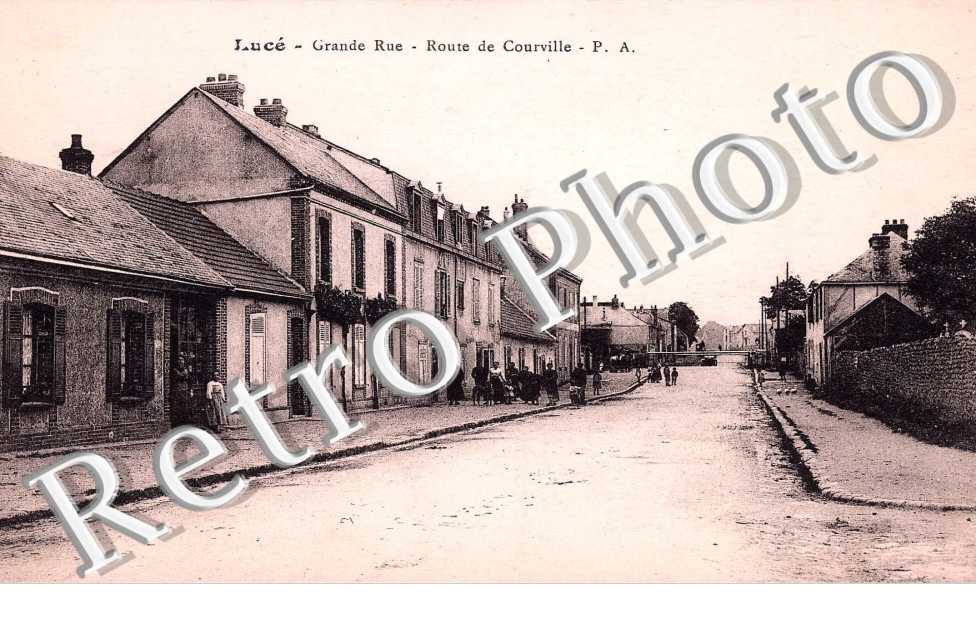 Grande rue - route de Courville