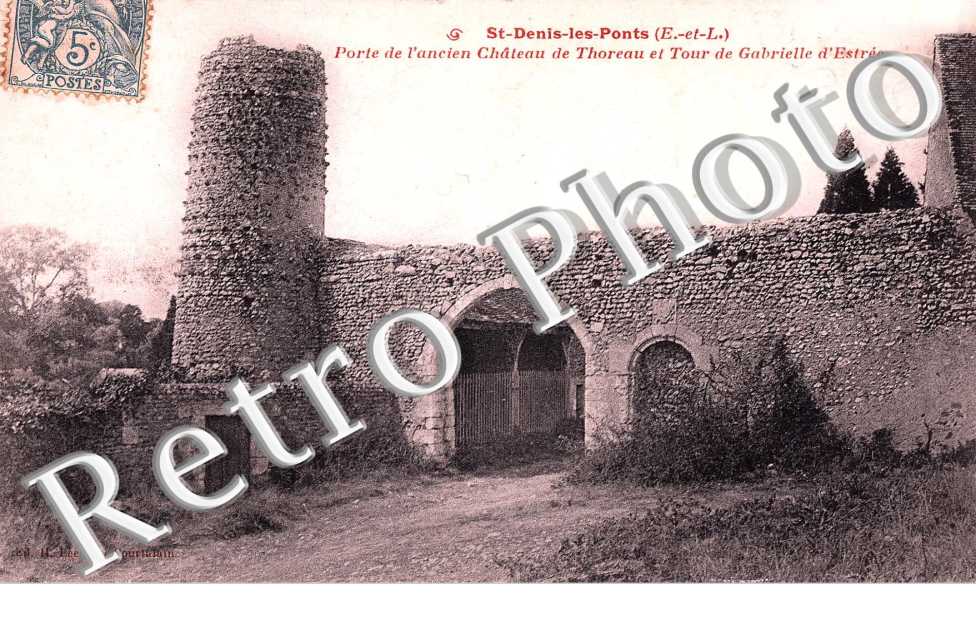 Porte de l'ancien chateau de Thoreau de Gabrielle d'Estree