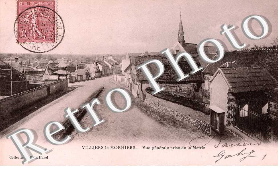 vue generale prise de la mairie