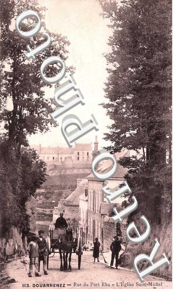 Rue du Port Rhu, l'eglise saint michel