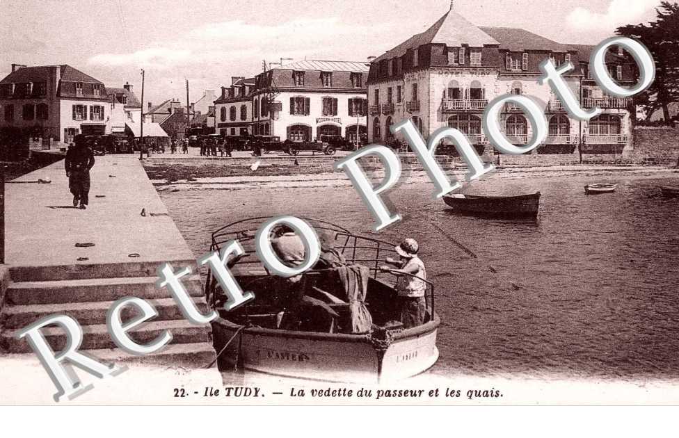 la vedette du passeur et les quais