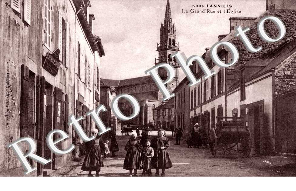 la grande rue et l'eglise