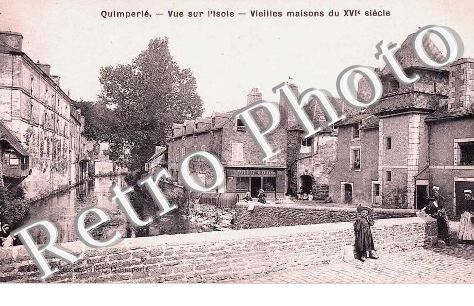 vue sur l'Isole, vieilles maisons du XVIe siecle