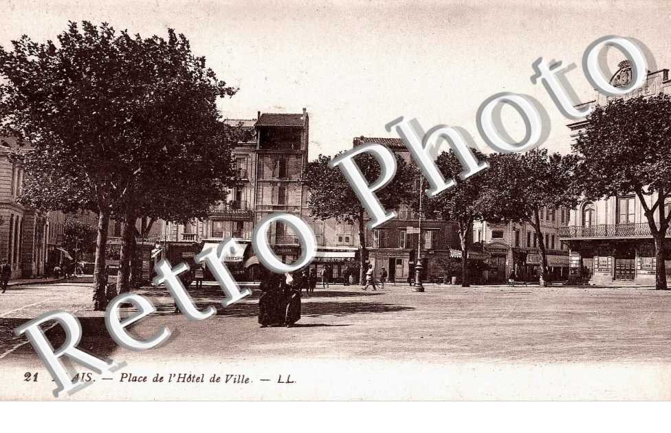 Place de l'hotel-de-ville 